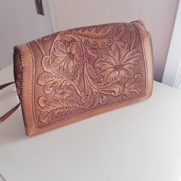 Tooled leather Purse which judging from the style was made in Mexico - Picture 3 of 6